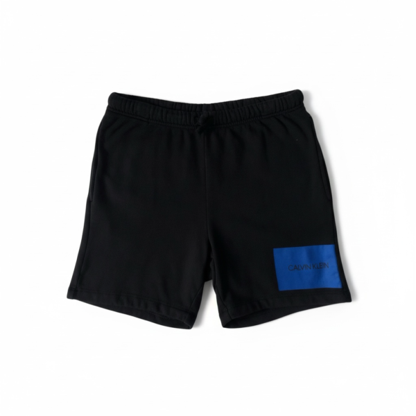 Calvin Klein lühikesed püksid. Suurus 140/152