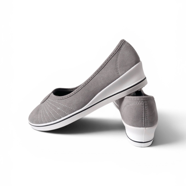 V&T tennised. Suurus 37,38,39