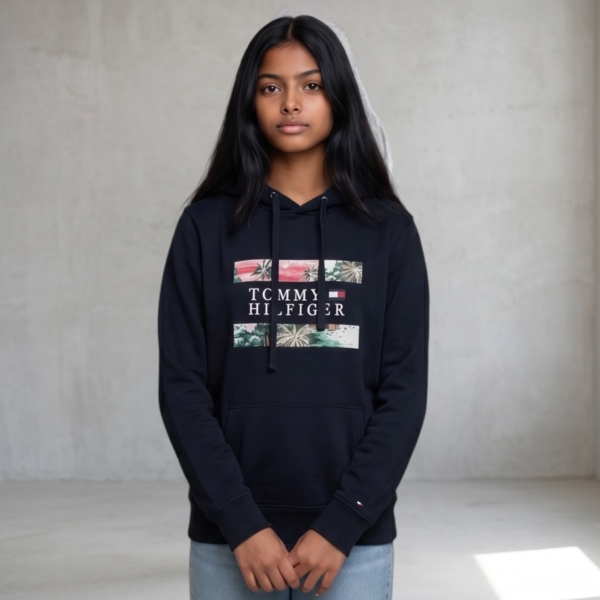 Tommy Hilfiger dressipluus. Suurus M